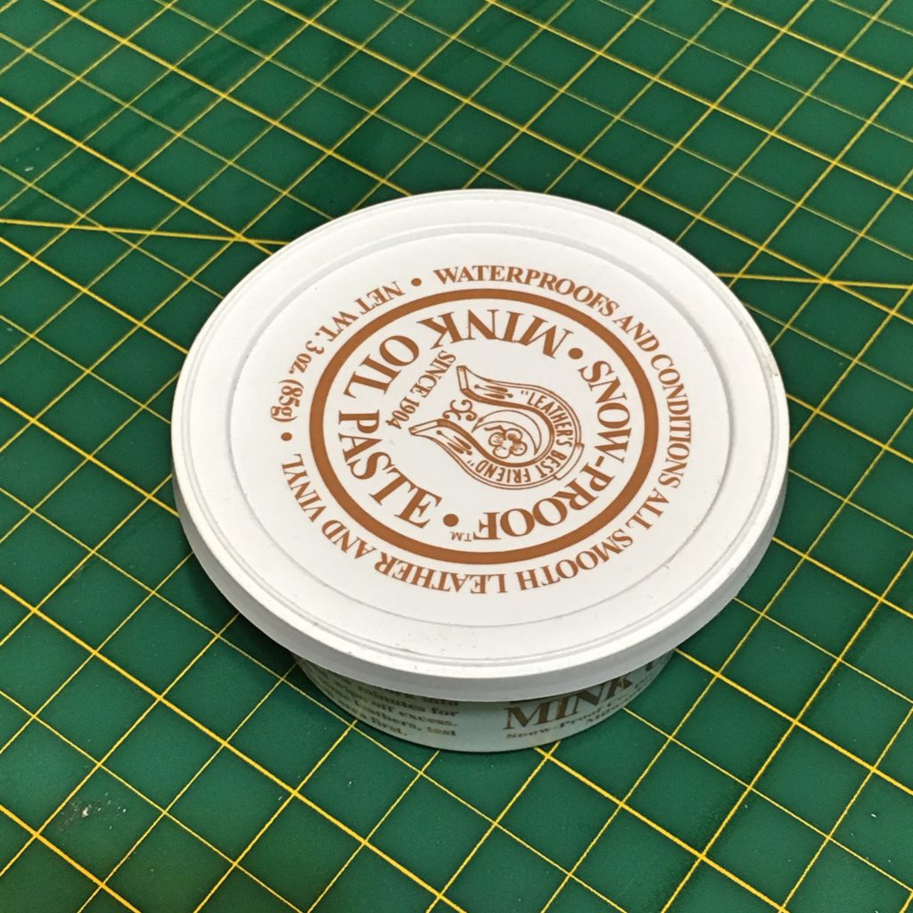 Fiebings Snowproof Mink Oil