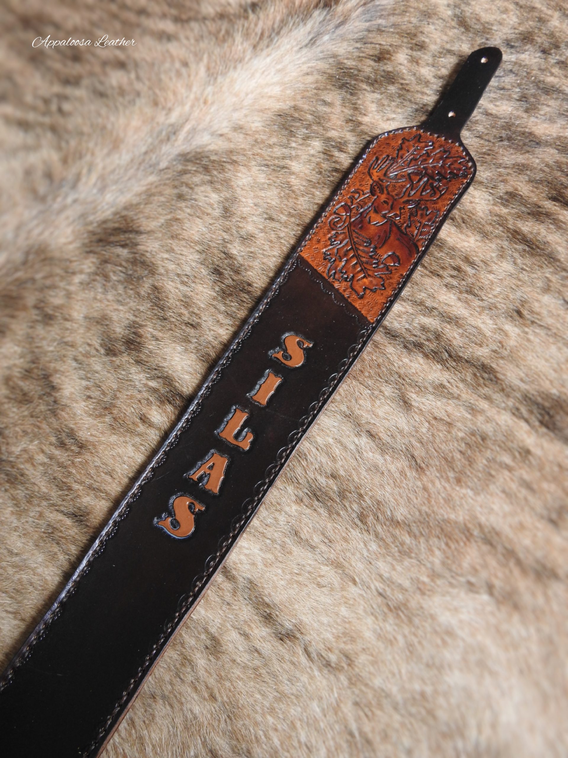 Whitetail Deer, Oak Leaves & Acorn Wide Gun Sling (Dark Brown ...